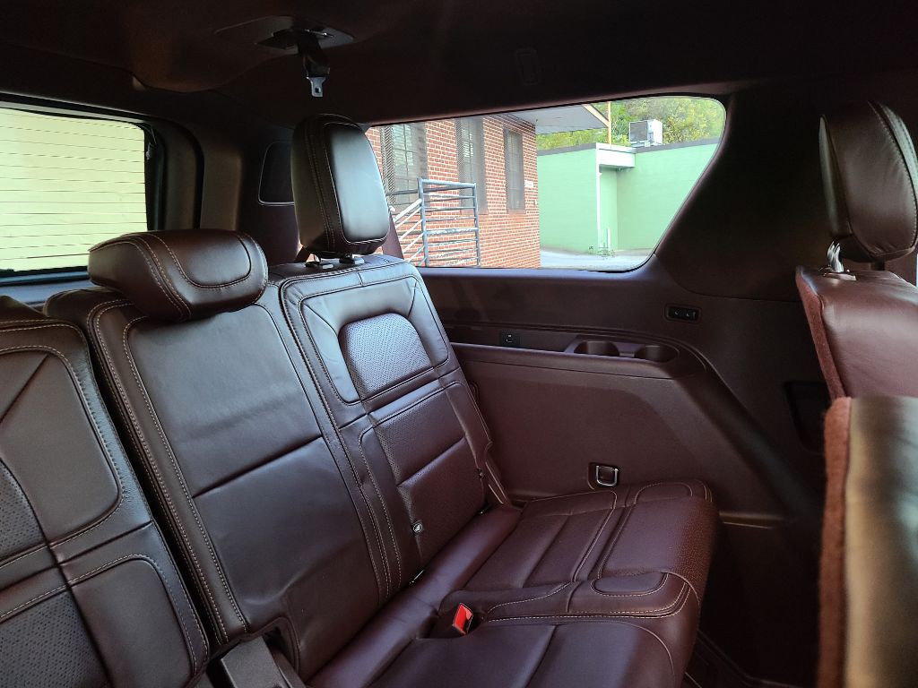 2021 Lincoln Navigator Image 16