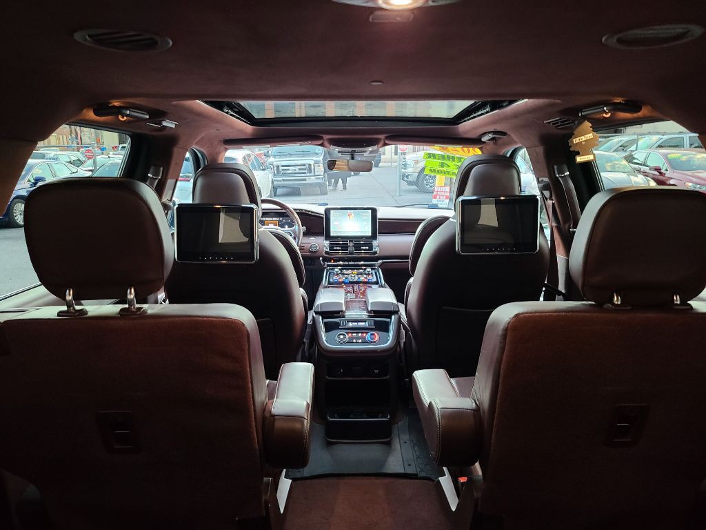 2021 Lincoln Navigator Image 19