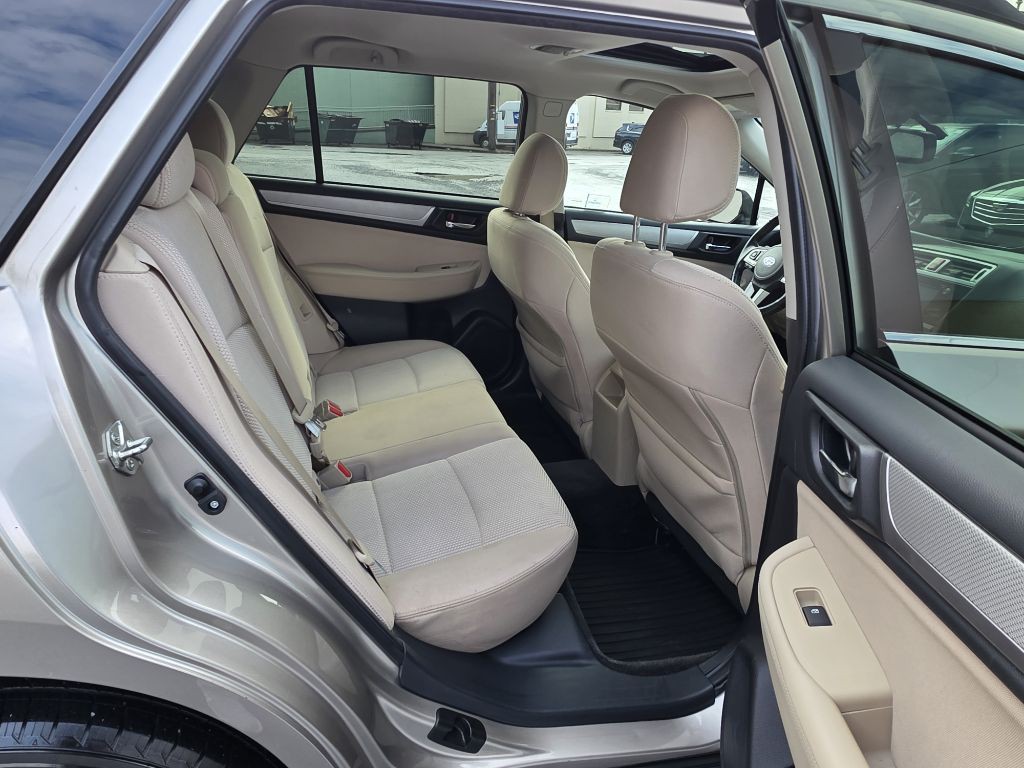 2015 Subaru Outback Image 11