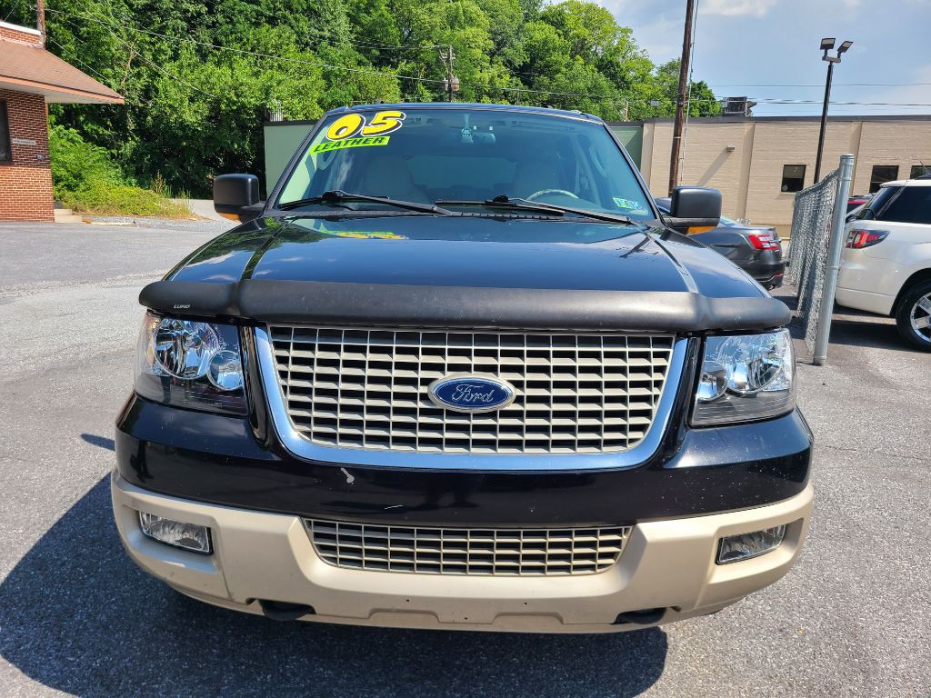 2005 Ford Expedition Image 7