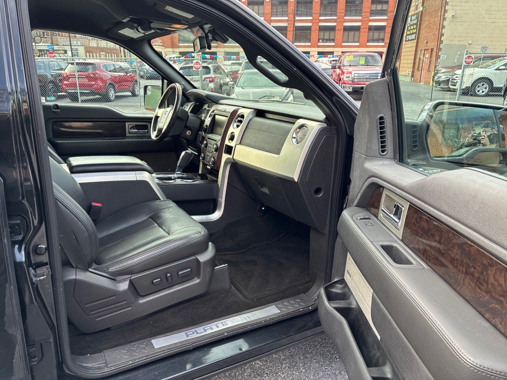 2013 Ford F-150 Image 9