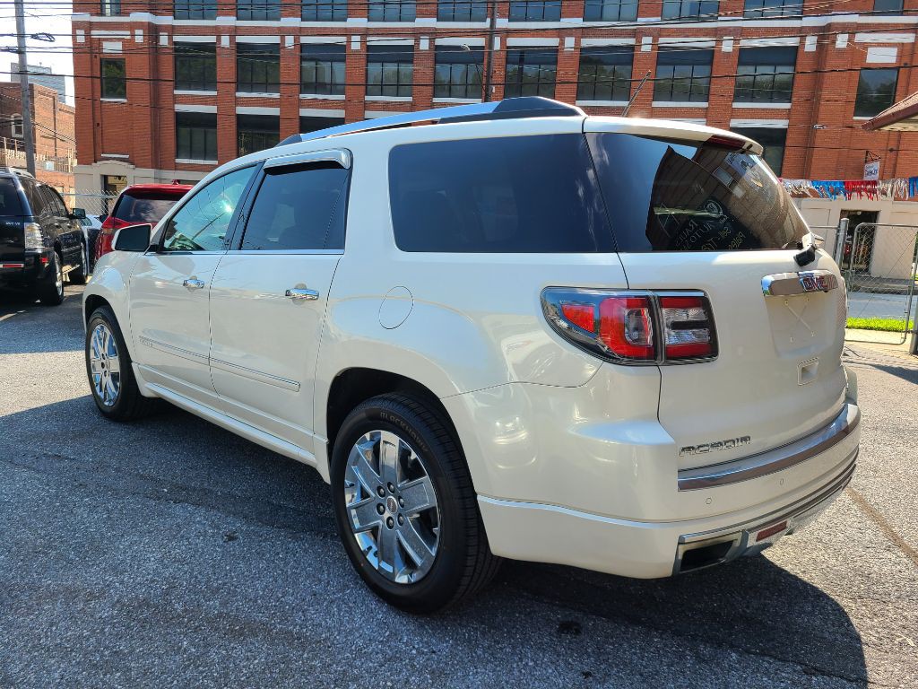 2015 GMC Acadia Image 3