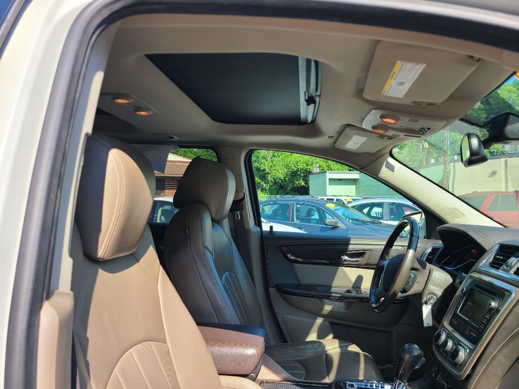 2015 GMC Acadia Image 10