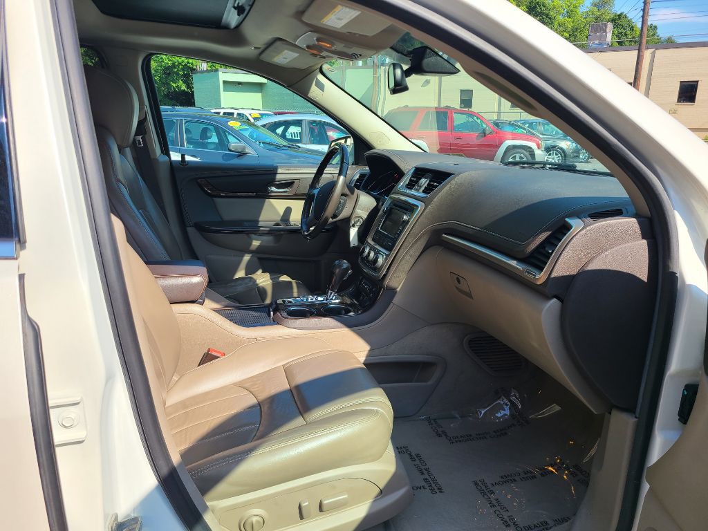 2015 GMC Acadia Image 11