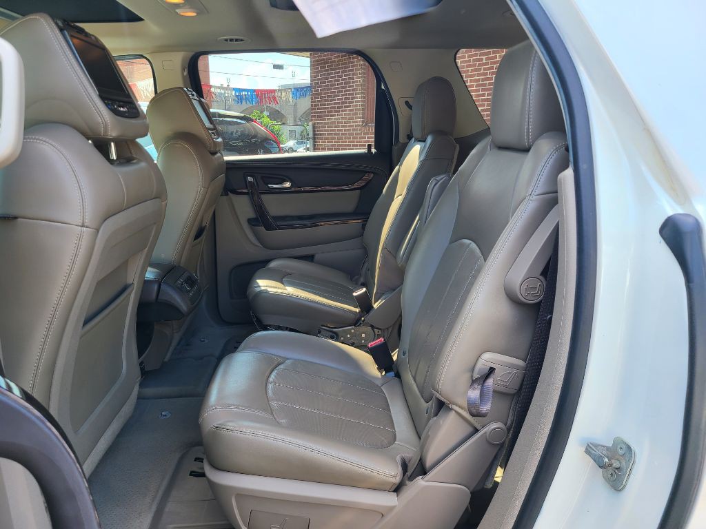 2015 GMC Acadia Image 15