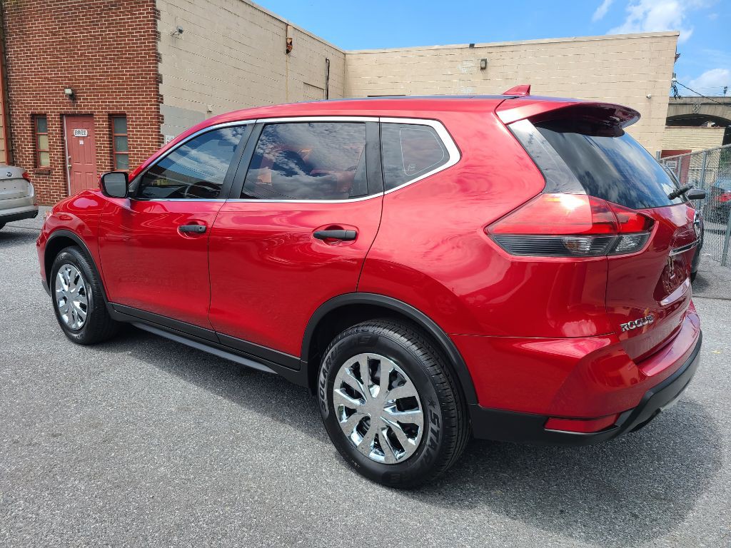 2017 Nissan Rogue Image 3