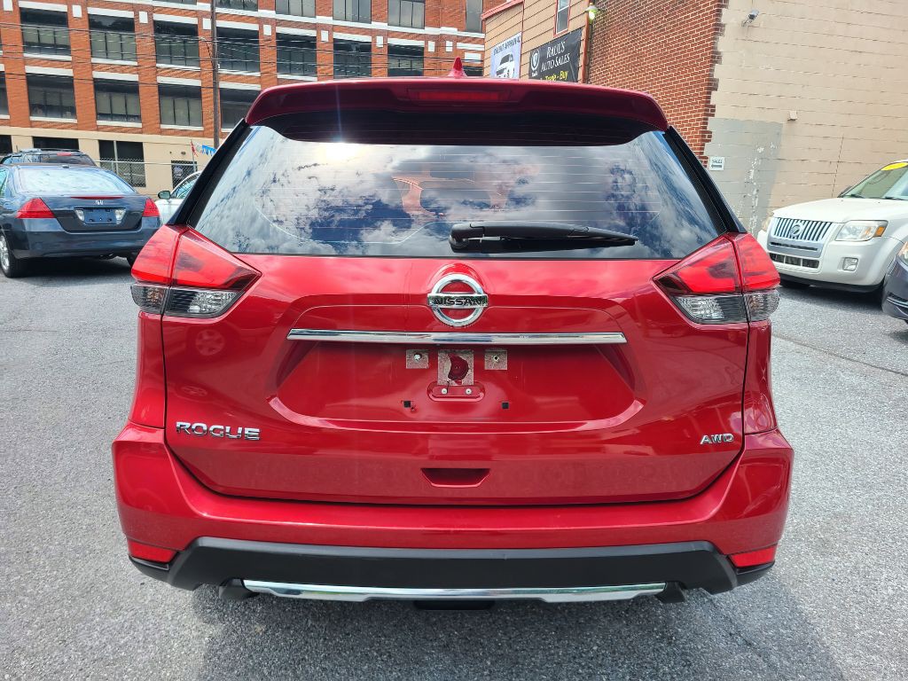 2017 Nissan Rogue Image 4
