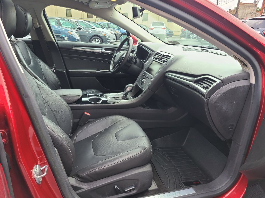 2013 Ford Fusion Image 10