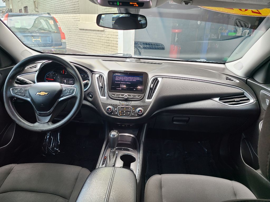 2020 Chevrolet Malibu Image 10