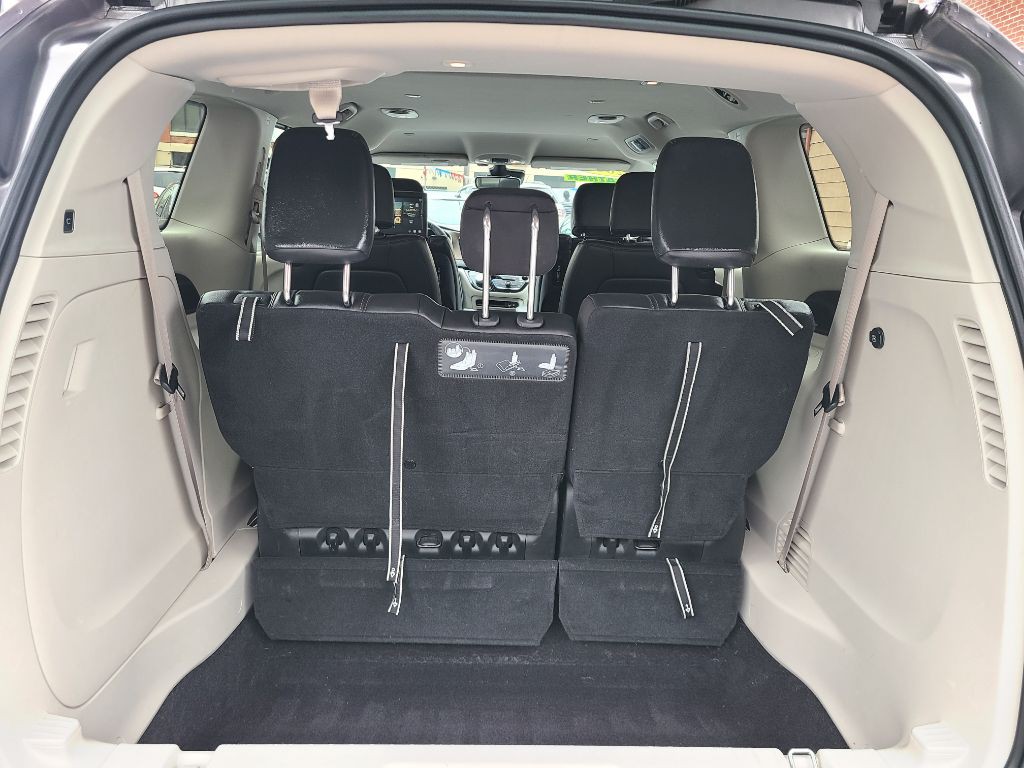 2017 Chrysler Pacifica Image 13