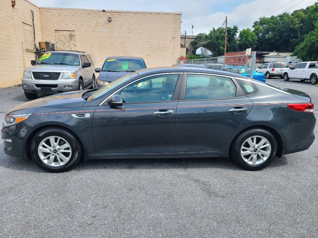 2016 Kia Optima Image 2