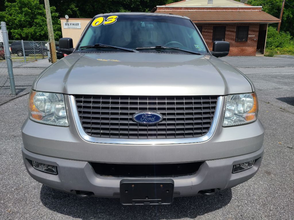 2003 Ford Expedition Image 8