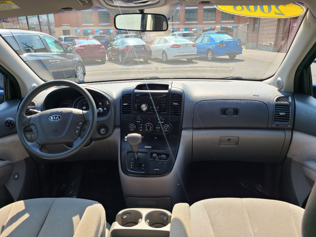 2008 Kia Sedona Image 10