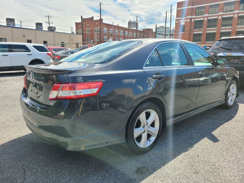 2010 Toyota Camry Image 5