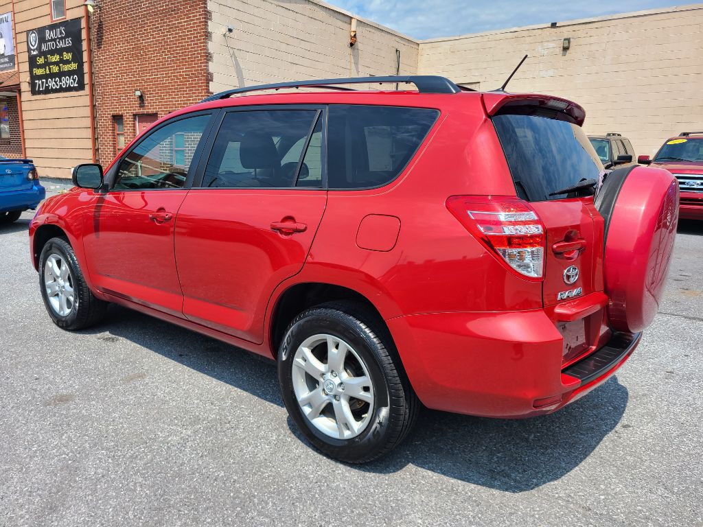 2011 Toyota Rav4 Image 3