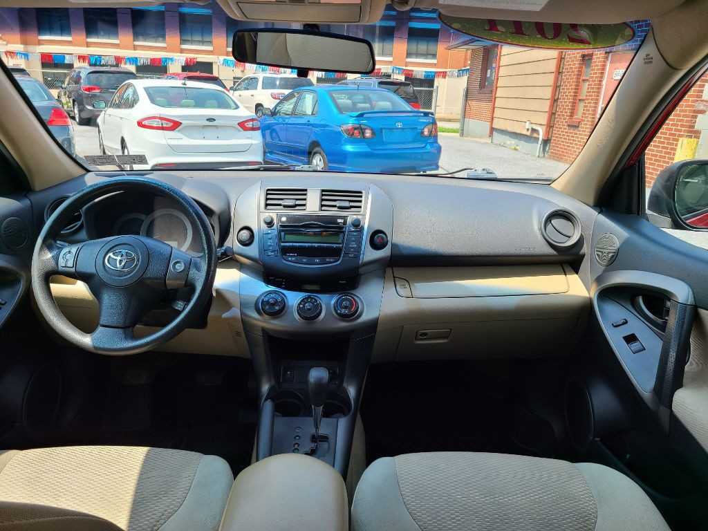 2011 Toyota Rav4 Image 11