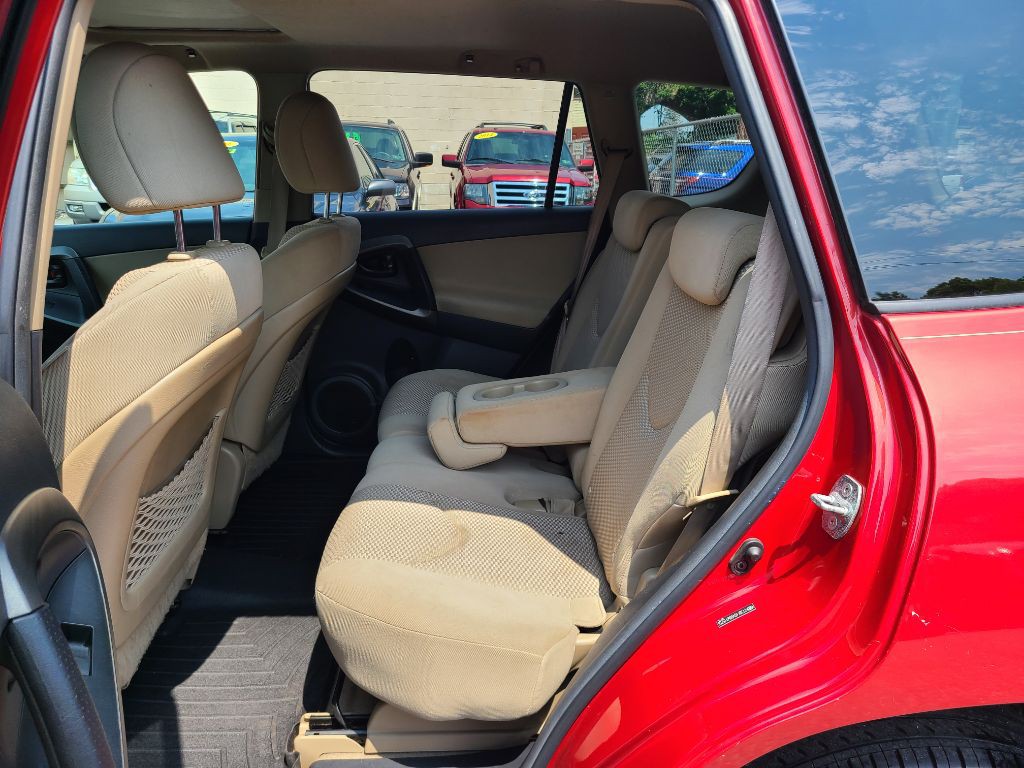 2011 Toyota Rav4 Image 14