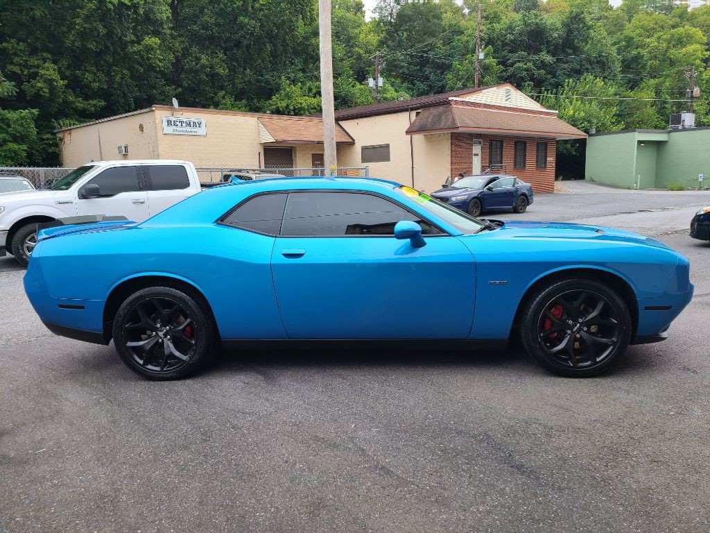 2016 Dodge Challenger Image 6
