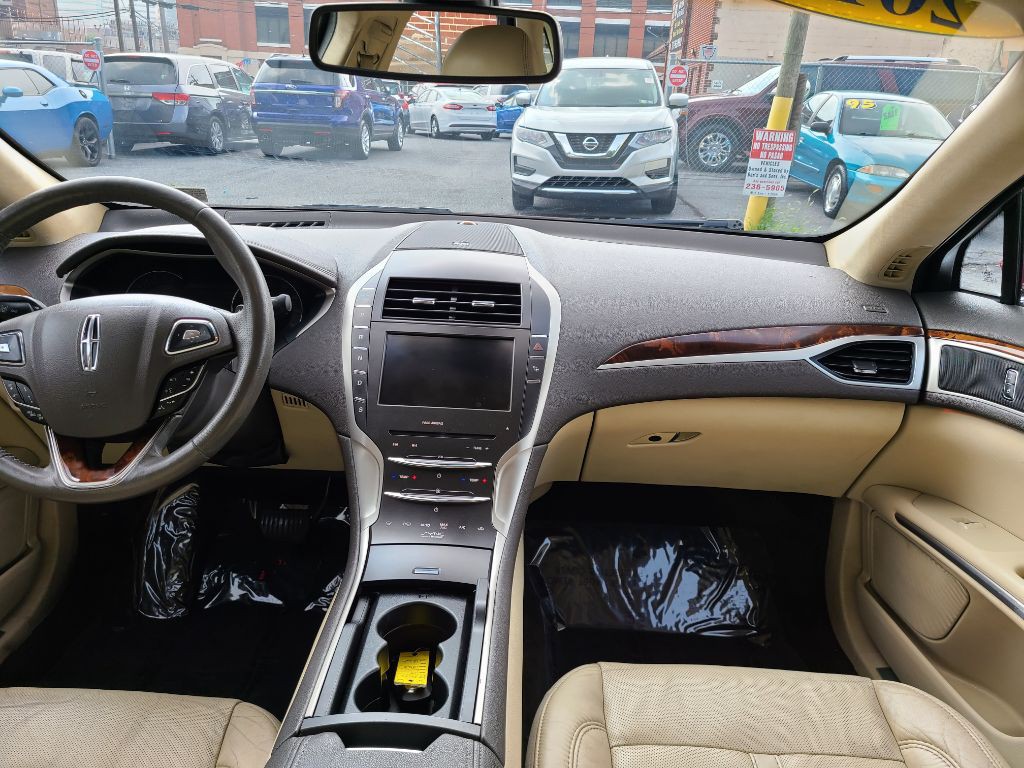 2014 Lincoln MKZ Image 11