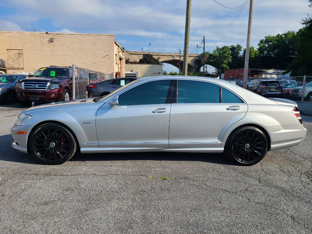2008 Mercedes-Benz S-Class Image 2