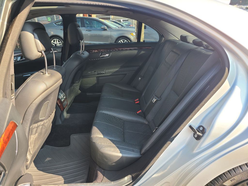 2008 Mercedes-Benz S-Class Image 14