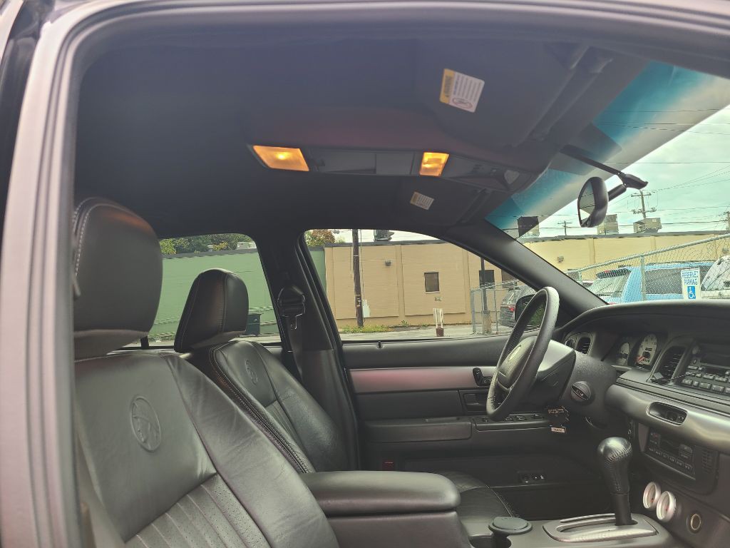 2003 Mercury Marauder Image 28