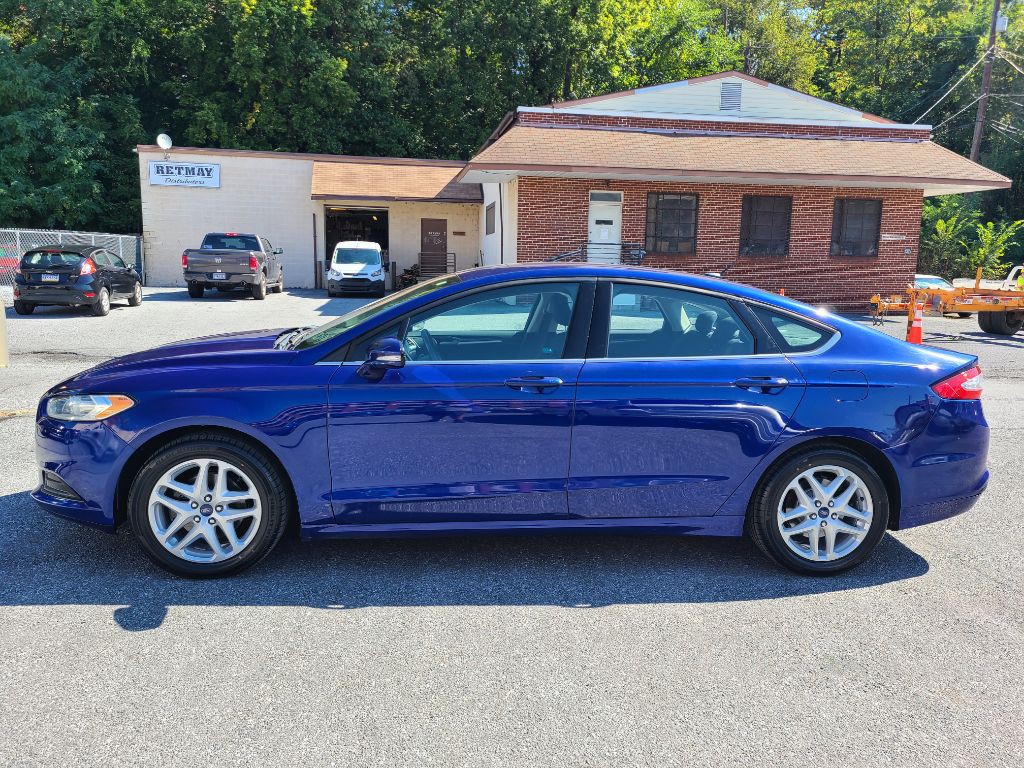 2016 Ford Fusion Image 2