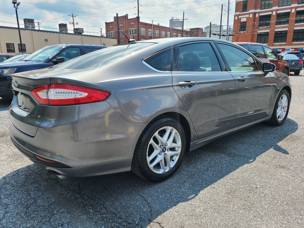 2013 Ford Fusion Image 5