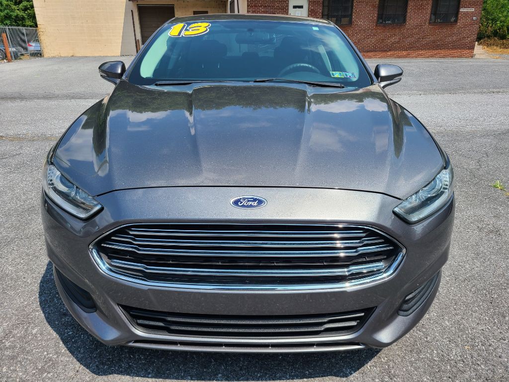 2013 Ford Fusion Image 8