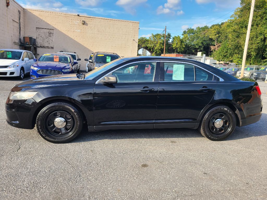 2013 Ford Taurus Image 2