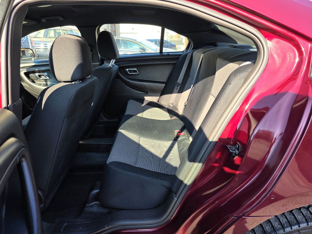 2013 Ford Taurus Image 15