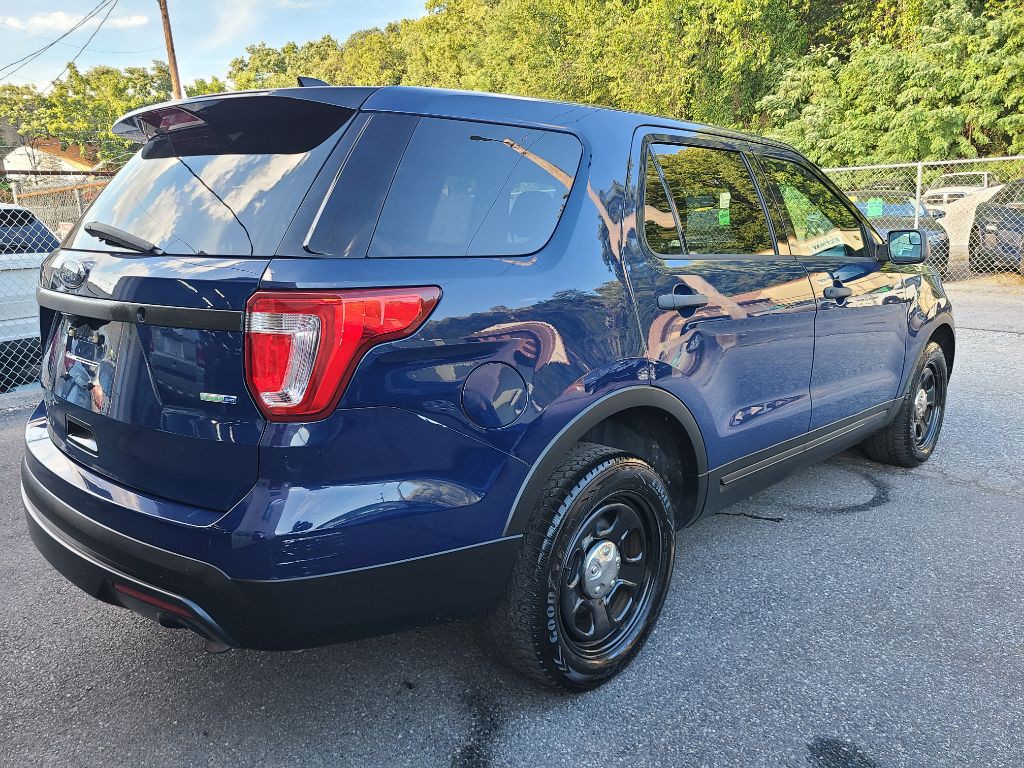 2017 Ford Explorer Image 6