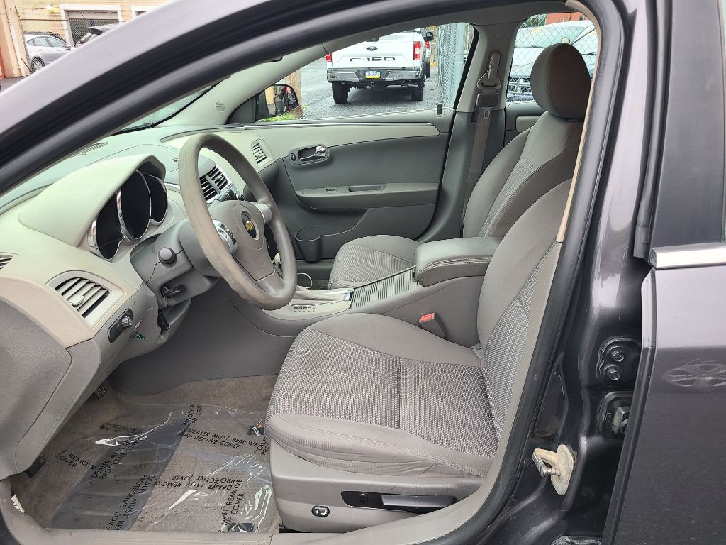 2012 Chevrolet Malibu Image 29