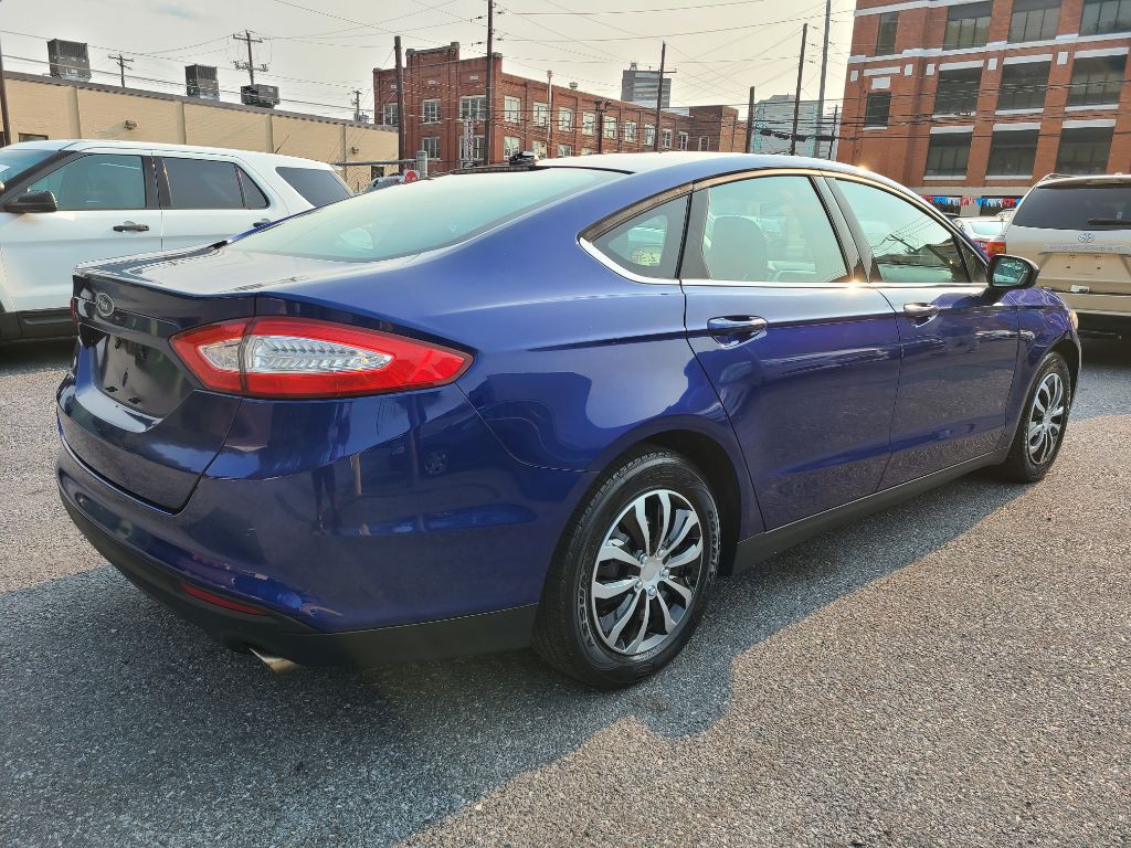 2013 Ford Fusion Image 5
