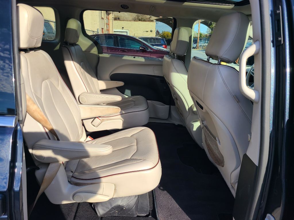 2020 Chrysler Pacifica Image 13