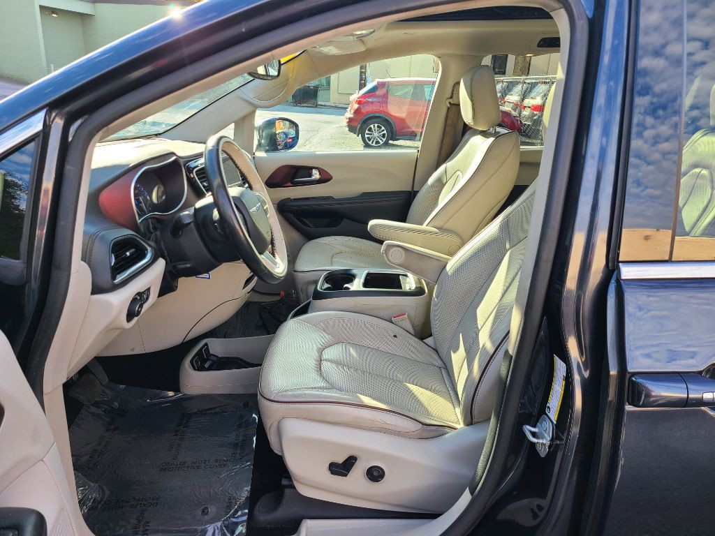 2020 Chrysler Pacifica Image 18