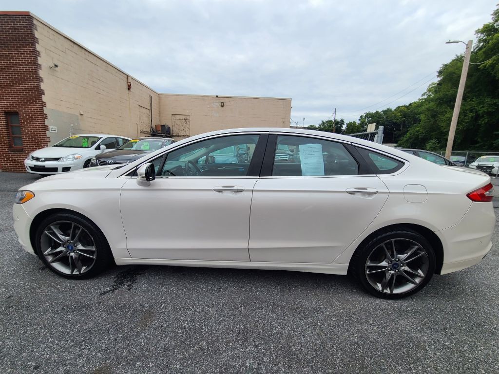 2013 Ford Fusion Image 2