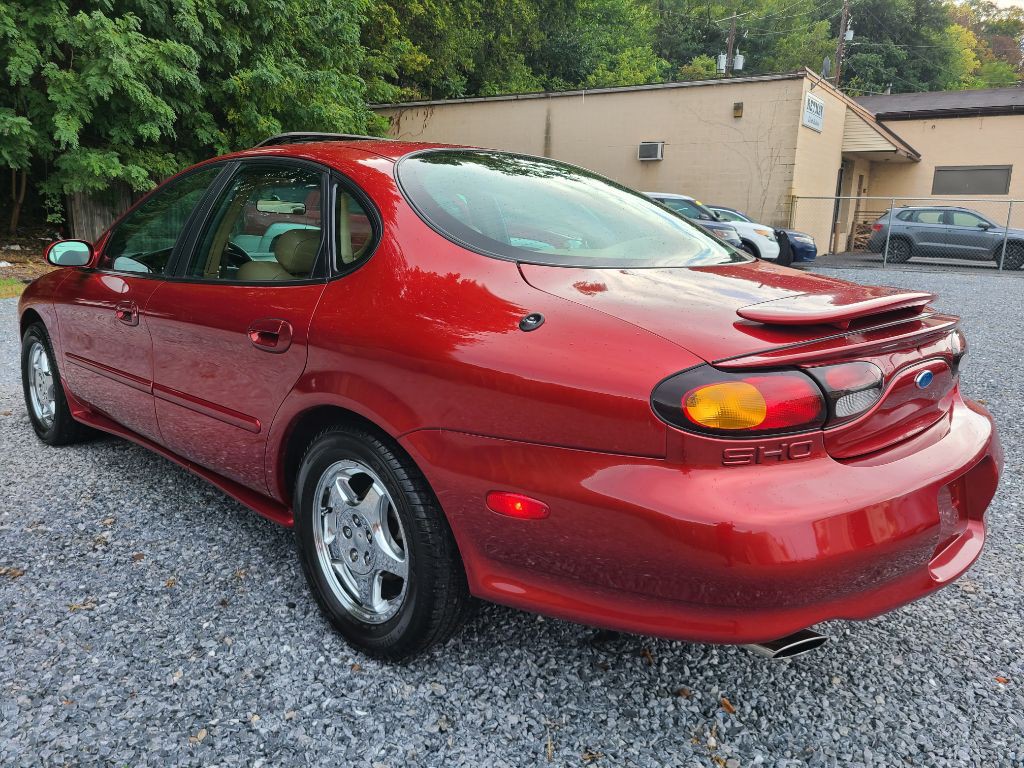 1996 Ford Taurus Image 4