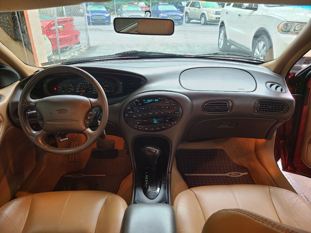 1996 Ford Taurus Image 18