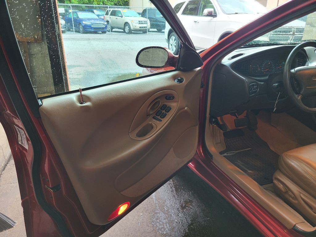 1996 Ford Taurus Image 23