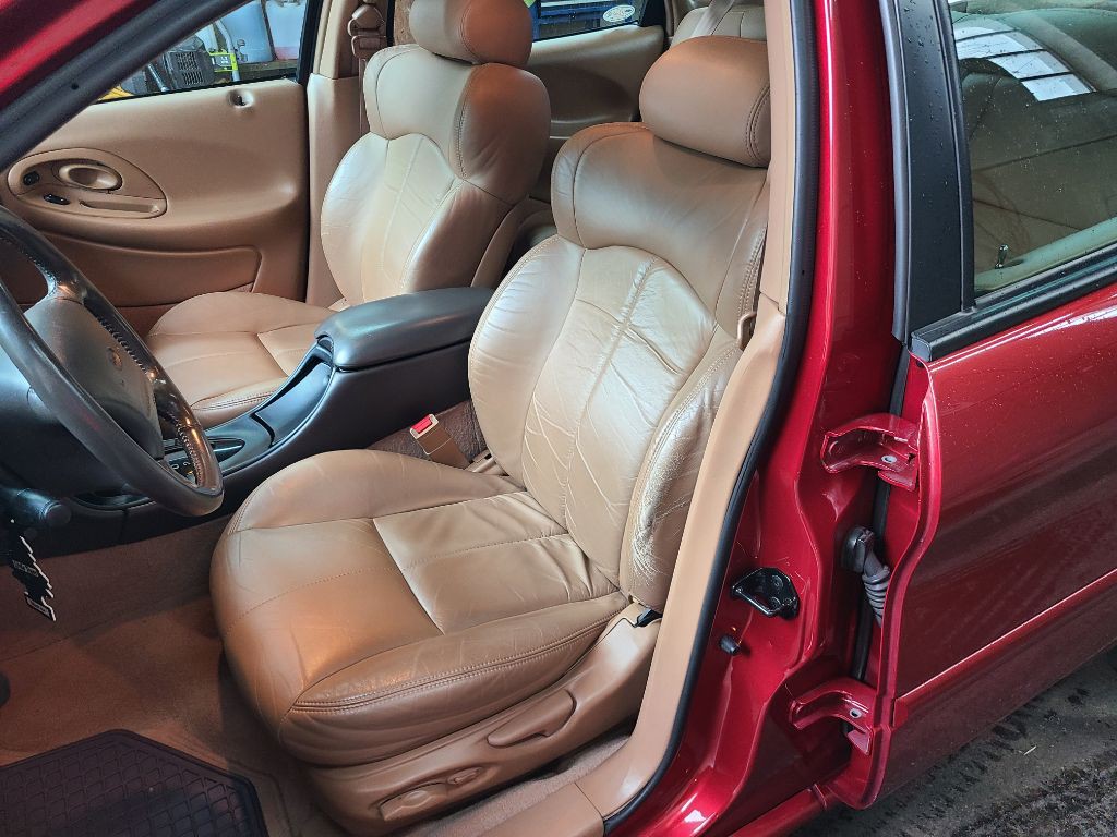 1996 Ford Taurus Image 24