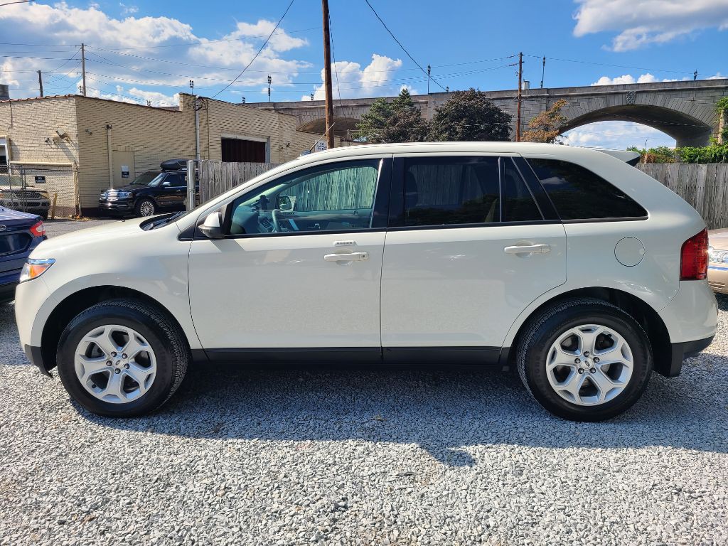 2013 Ford Edge Image 2
