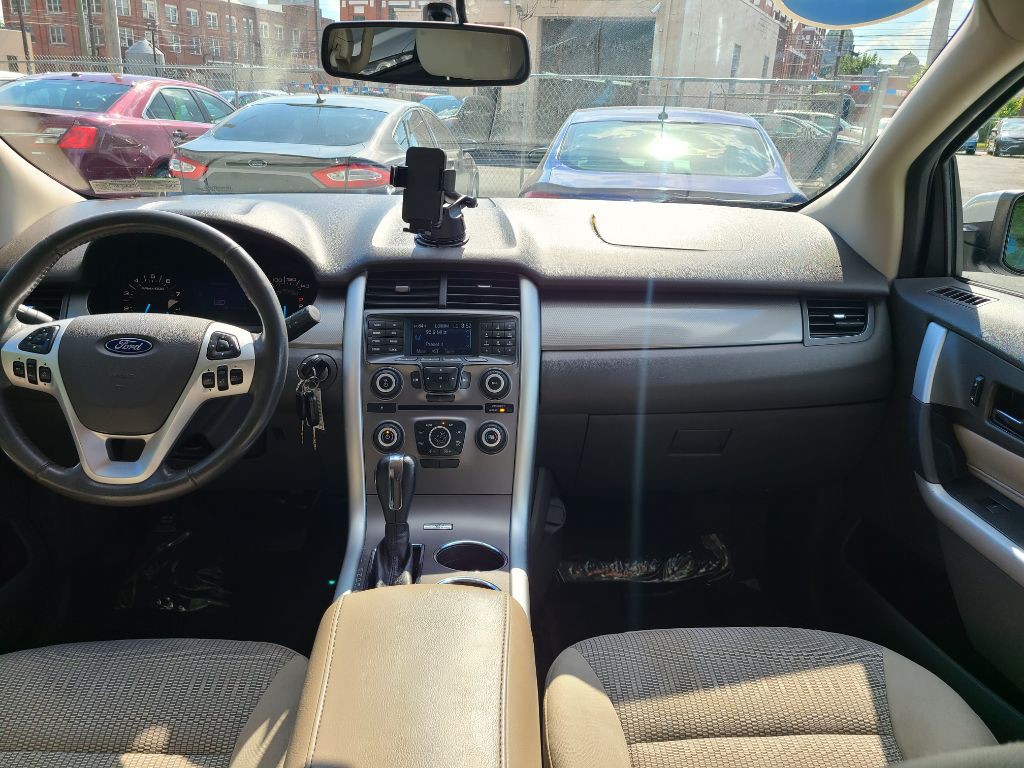 2013 Ford Edge Image 10