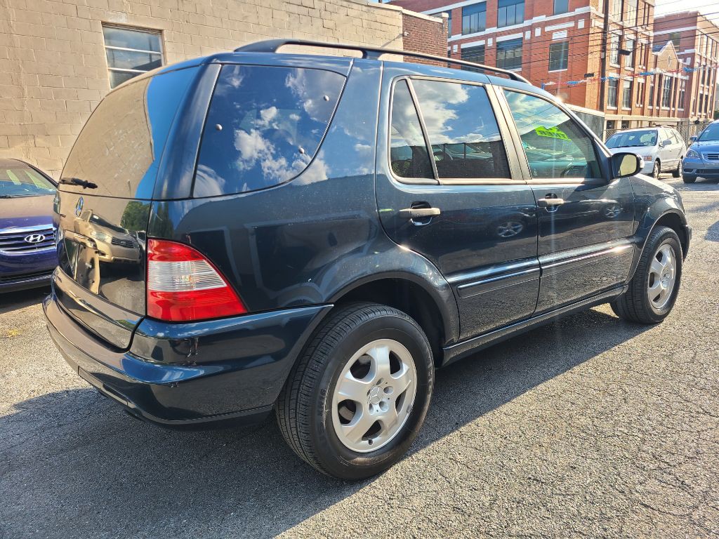 2002 Mercedes-Benz M-Class Image 5