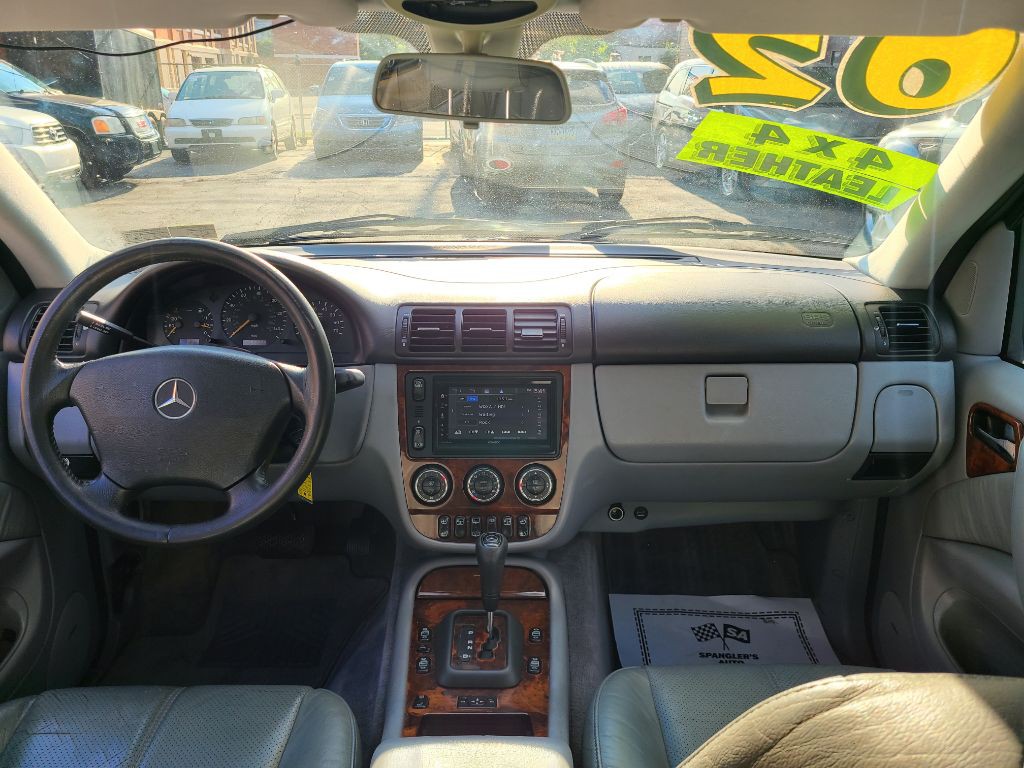 2002 Mercedes-Benz M-Class Image 11