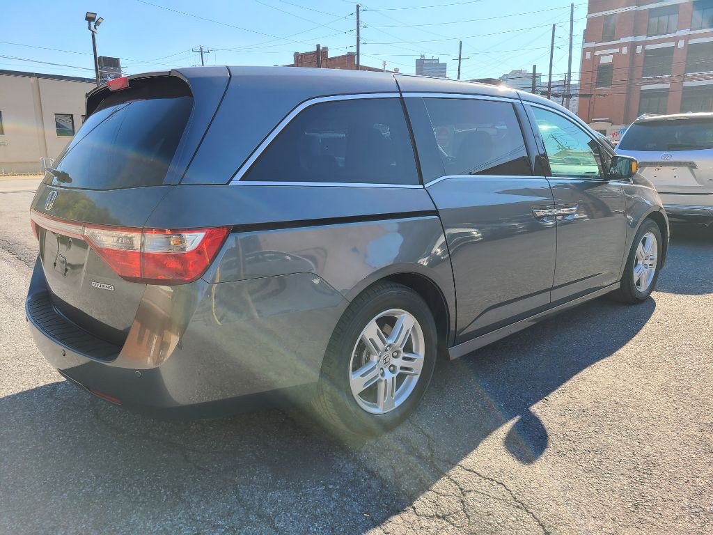 2011 Honda Odyssey Image 5