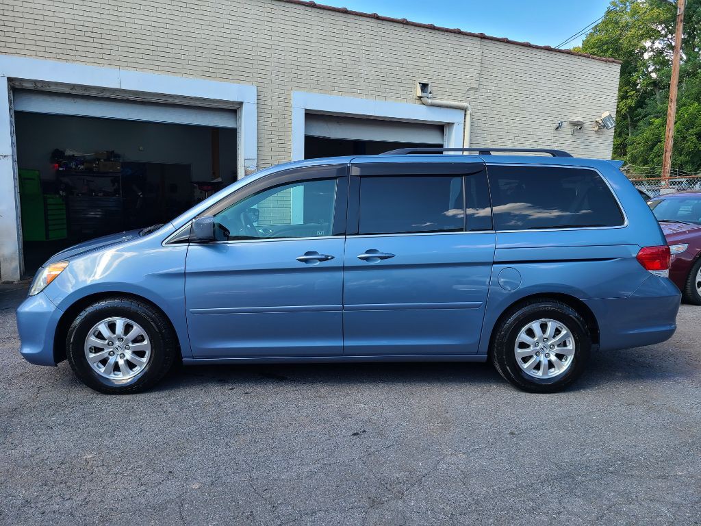 2008 Honda Odyssey Image 2