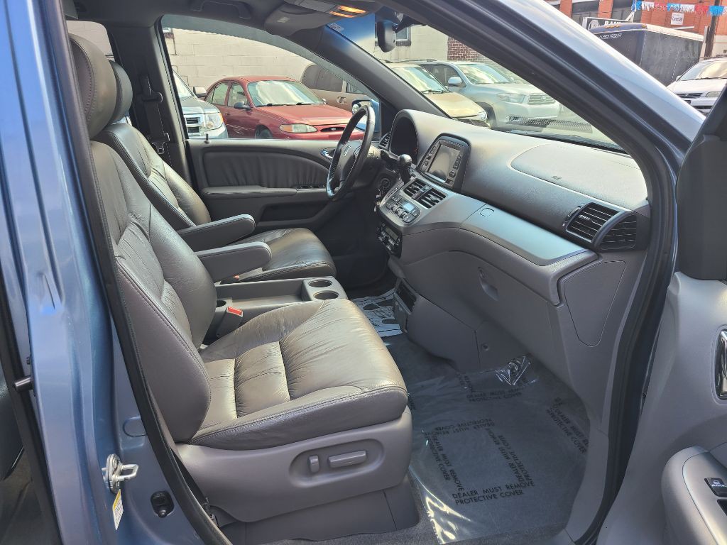 2008 Honda Odyssey Image 9