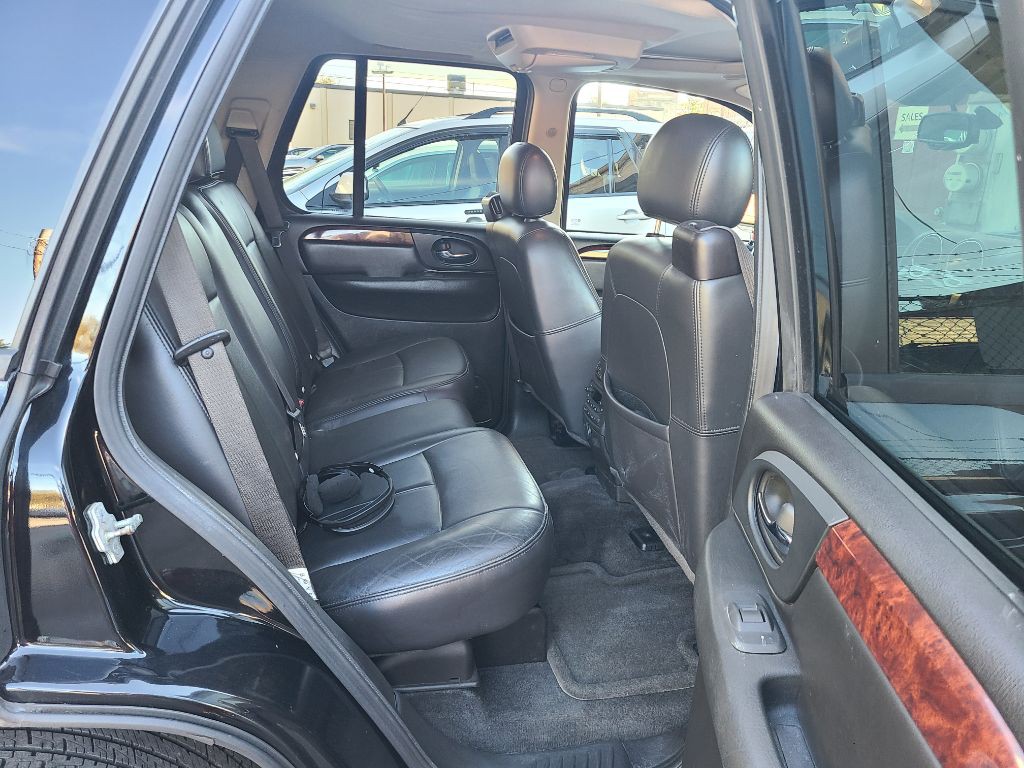 2009 GMC Envoy Image 13