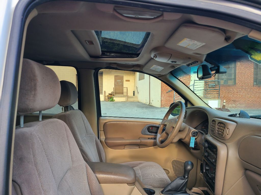 2004 Chevrolet Trailblazer Image 8